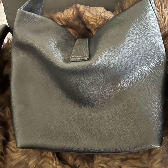 Dooney & Bourke Shoulder Bag - Picture 2 of 6